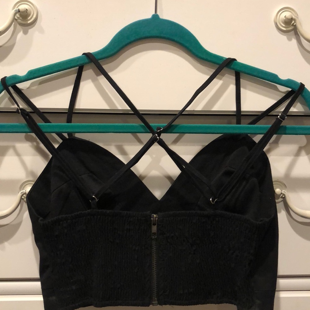 Worn ONCE⬆️Strappy Black Crop Top